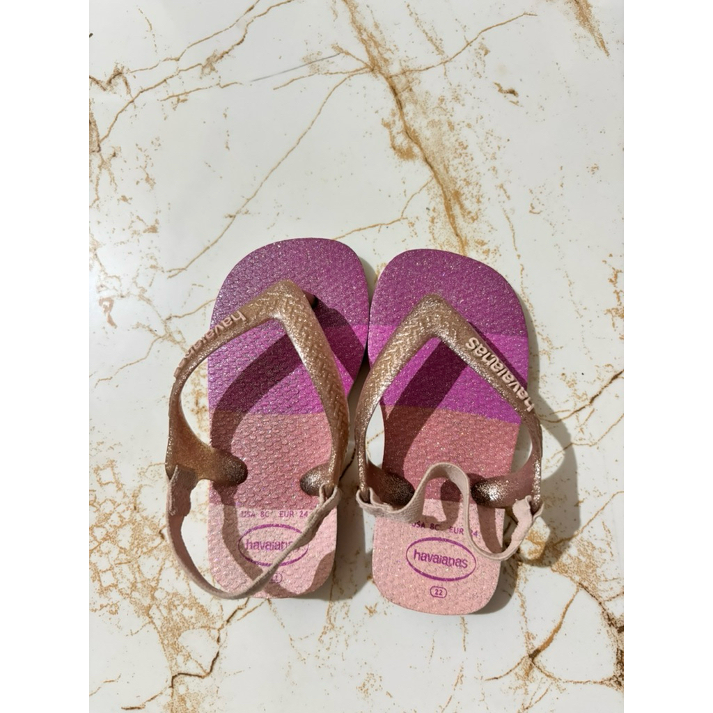 Sendal Havaianas anak size 22 preloved like new original