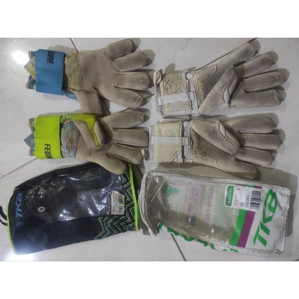Sarung Tangan Kiper TKB Second