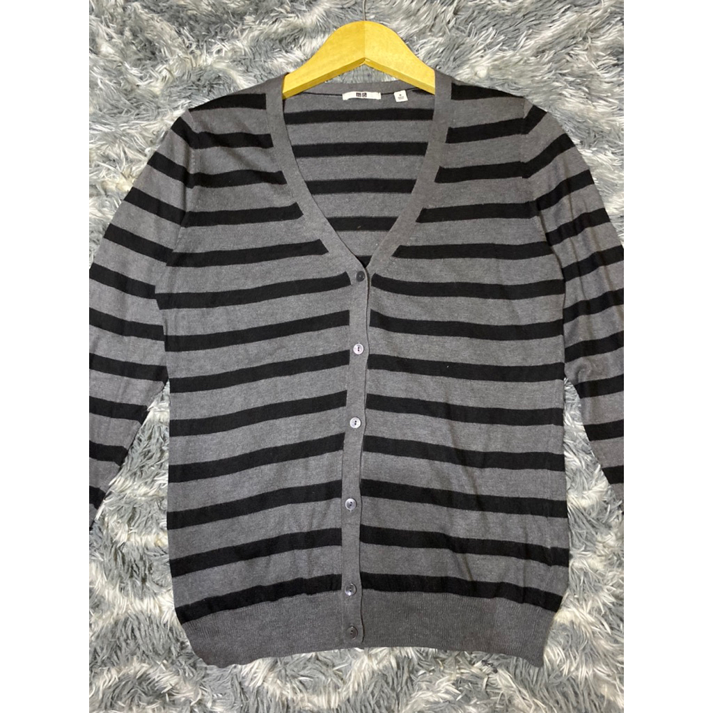 Uniqlo Salur/Uniqlo Cardigan/Uniqlo second/Uniqlo preloved/Cardigan Salur