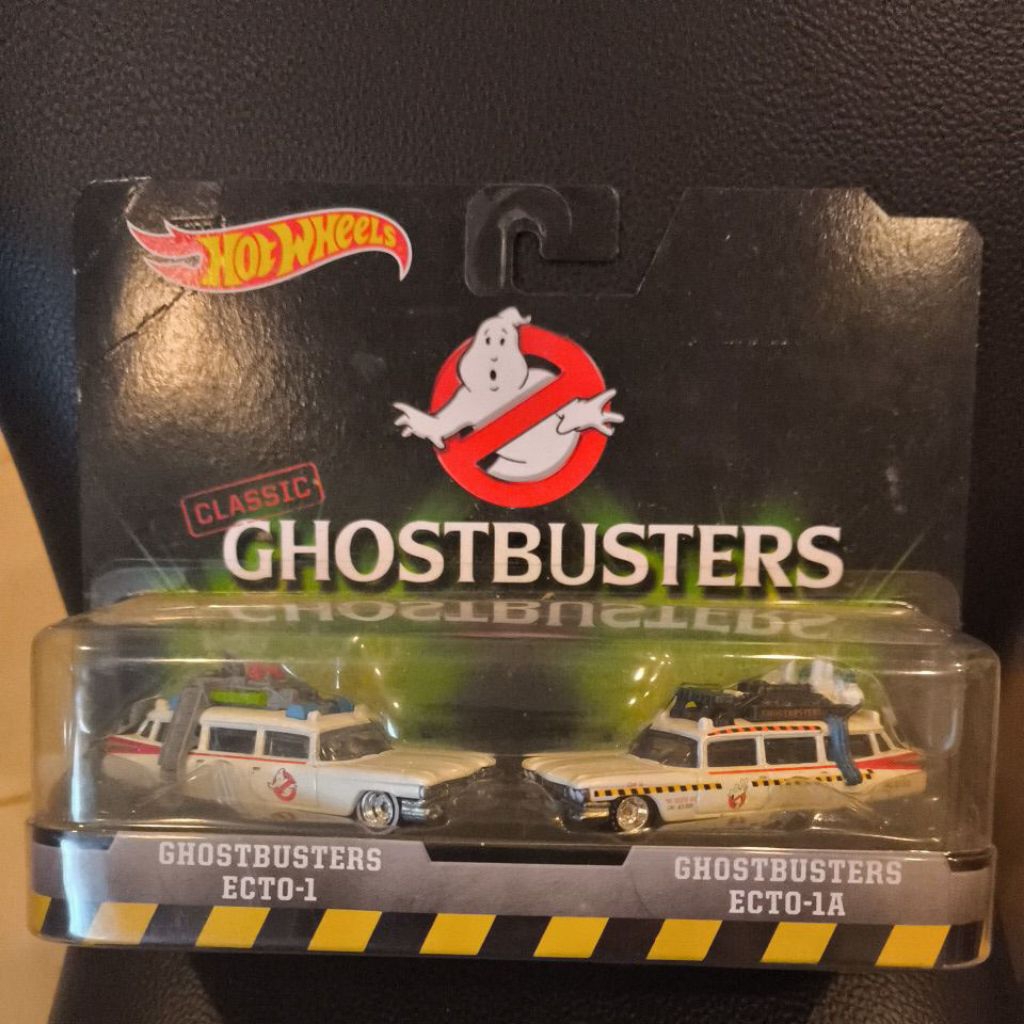 Hot wheels Real Riders 2 Pack Ghostbusters Ecto 1 1A Classic