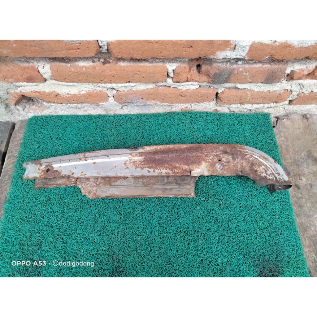 Katengkas Tutup Rantai Yamaha L2SN Kotak L2 Super CDI Original