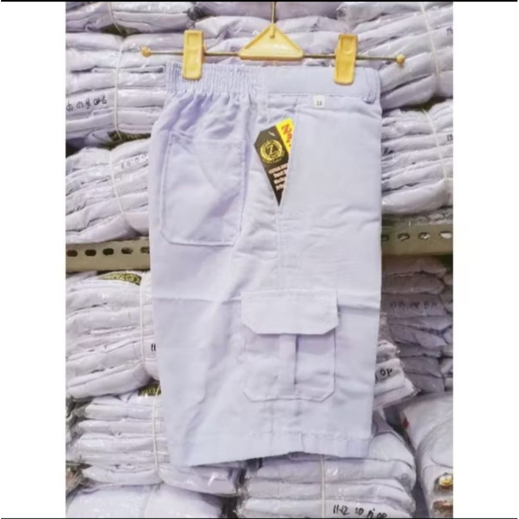 Celana Putih SD Pendek / Celana SD Putih Bahan tissu /  Celana Putih SD Kantong Samping / Celana Put