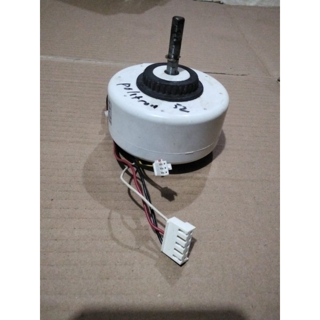 Dinamo Fan indor AC Polytron R32