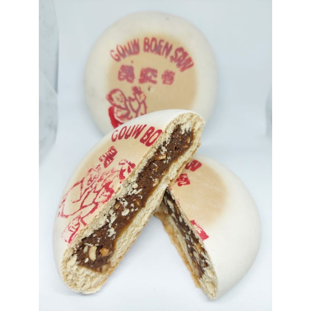kue bulan GOUW BOEN SAN