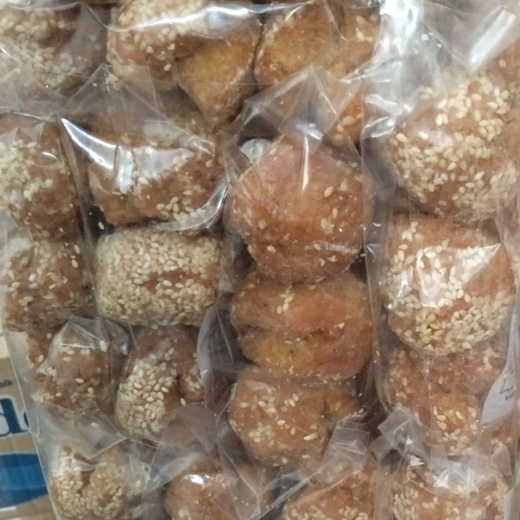 

ROTI KETAWA BESAR ISI 12BIJI