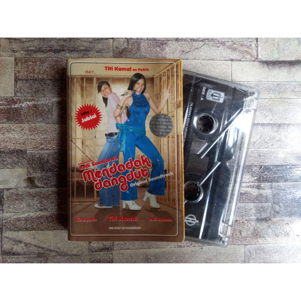 Kaset OST Mendadak Dangdut
