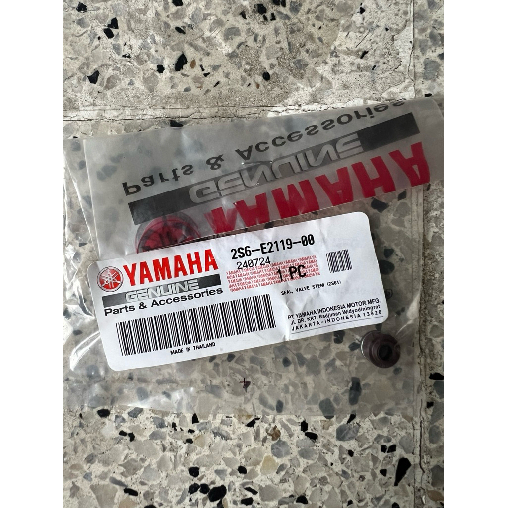 Seal Valve Stem Sil Klep Jupiter MX Vega ZR Lexam Vixion 2S6 Ori