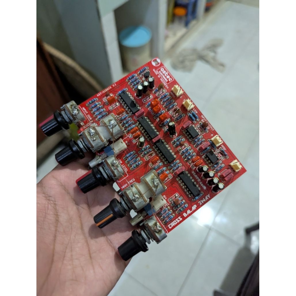 kut crossover 2 way bekas normal