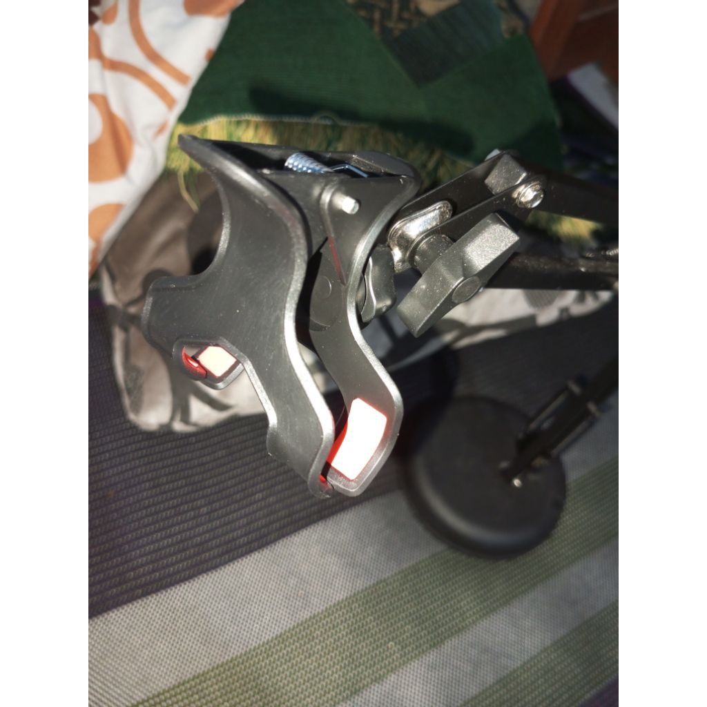 Tripod Hp Stand Hp Stand multifungsi live (Preloved)