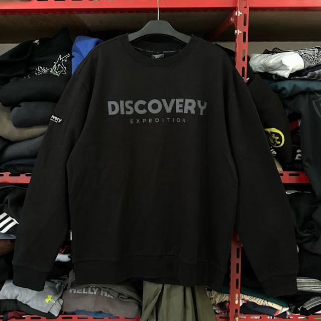 Crewneck discovery patch like natgeo hitam pekat bordir like new rare item