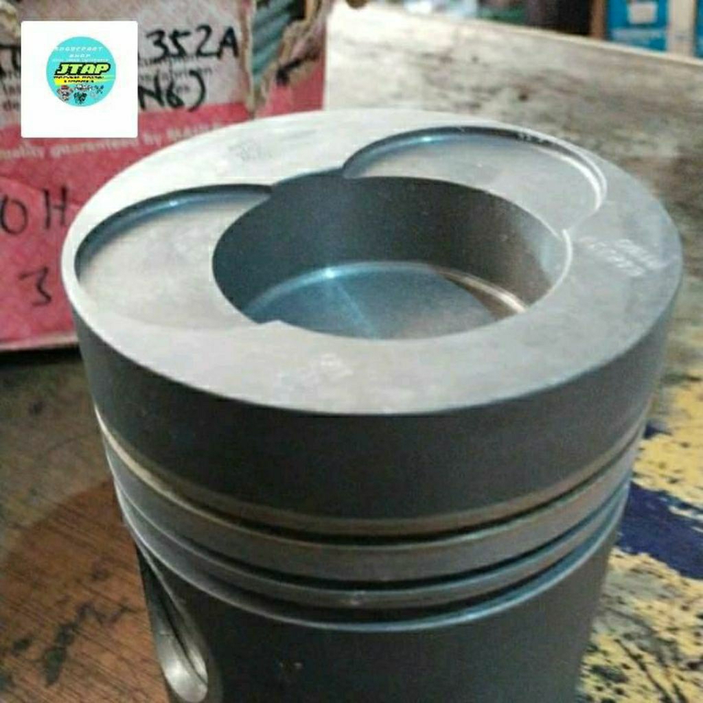 Piston Mercy OM352A / Mercy 917 Truk Tahun Lama Diameter 96,90 / 97,00 mm MAHLE
