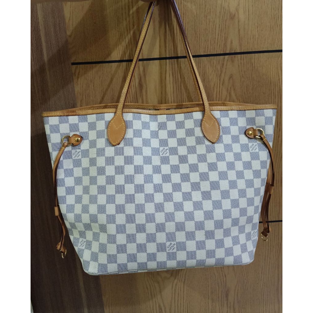 LV Neverfull MM Azur 2018 Preloved