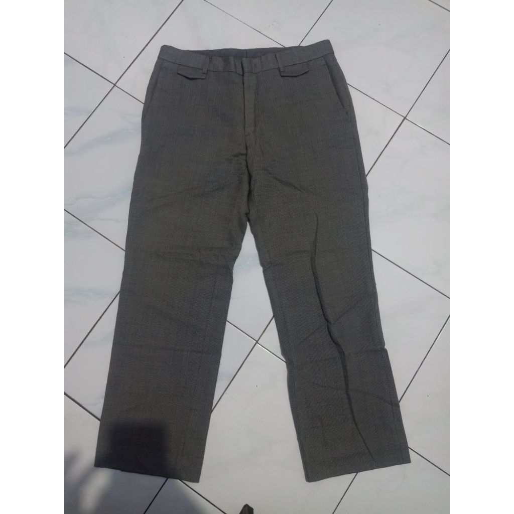 Celana Formal MVIO SZ 32
