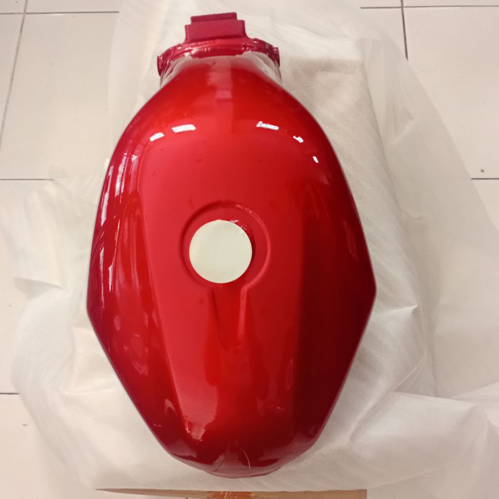 TENGKI TANGKI BENSIN MERAH MARUN POLOS VIXION OLD LAMA 3C1-F4100-30-P0 YGP ORIGINAL YAMAHA GENUINE