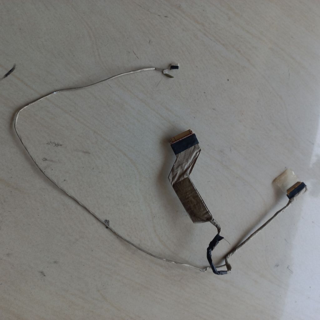 Fleksibel LCD bawaan Laptop DELL Inspiron 14 3000 Soket 30 pin