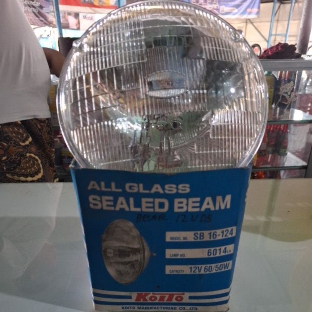 Lampu Koito Sealed beam