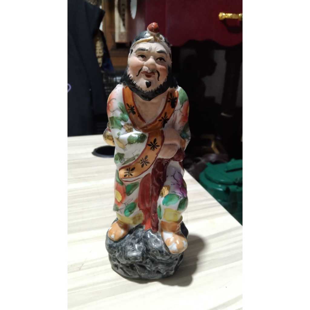 Patung Pria Oriental Keramik Kuno Jadul Antik