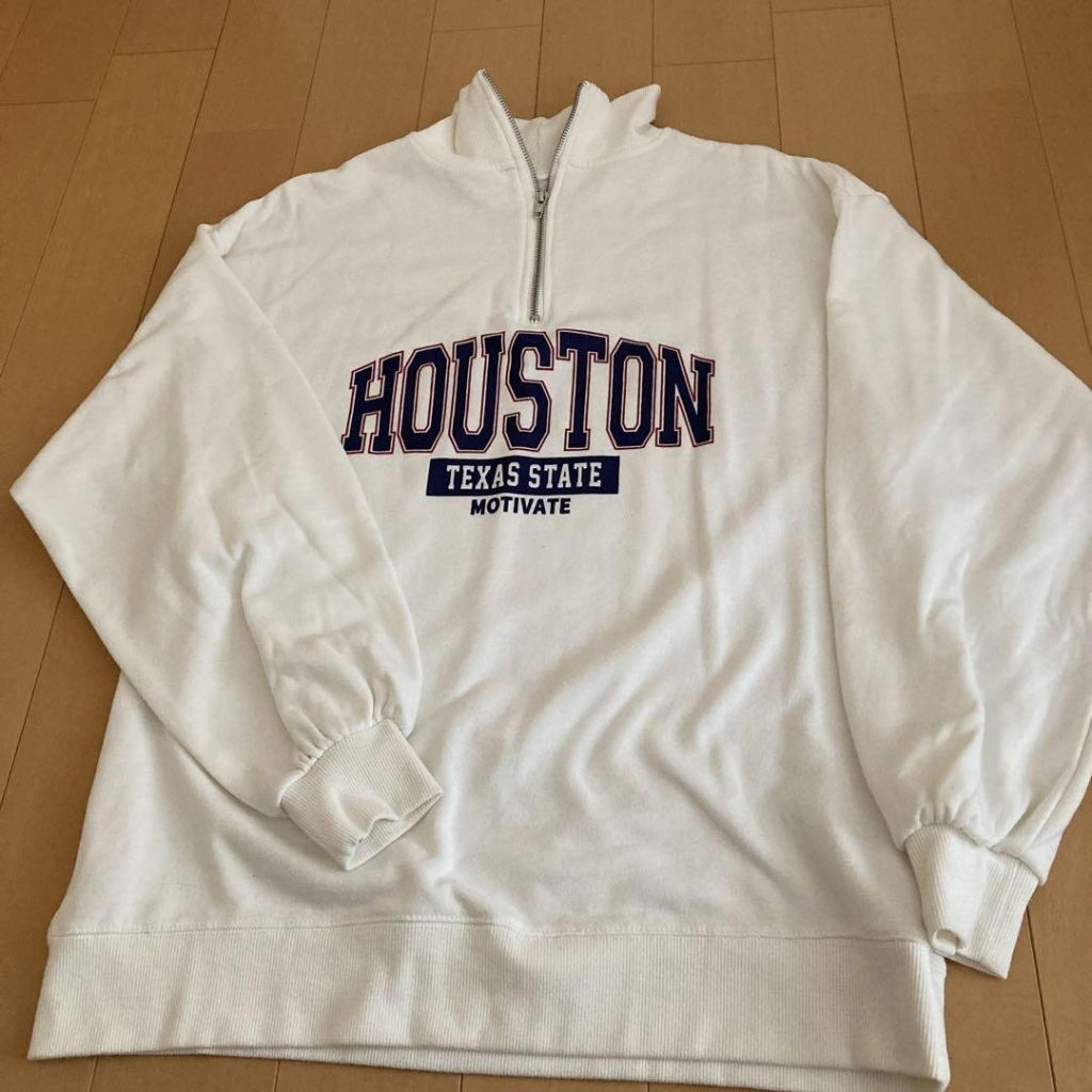 HALFZIP PUTIH BRAND INGNI UNISEX