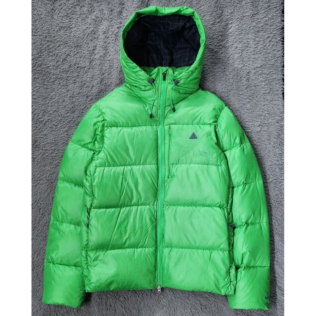 JAKET NIKE ACG DOWN FILL 800