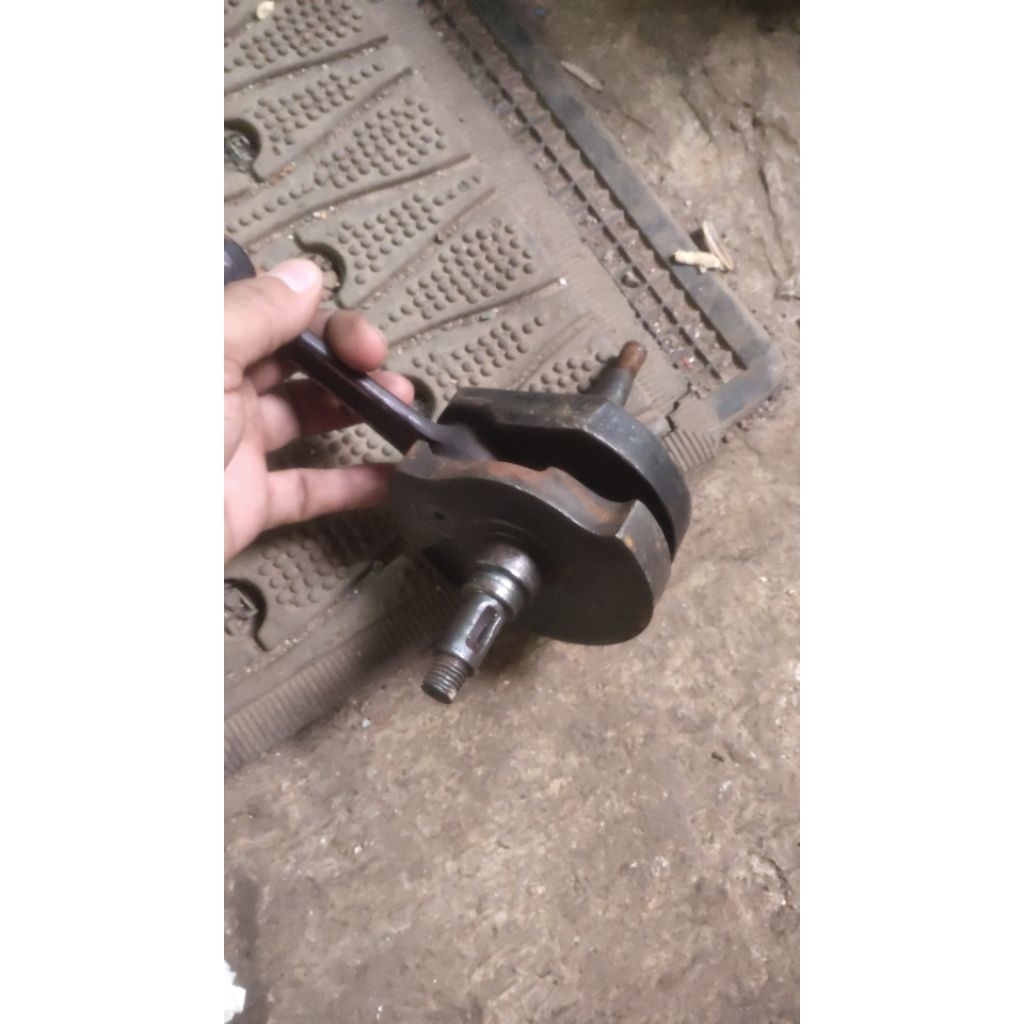 kruk as vespa as kecil