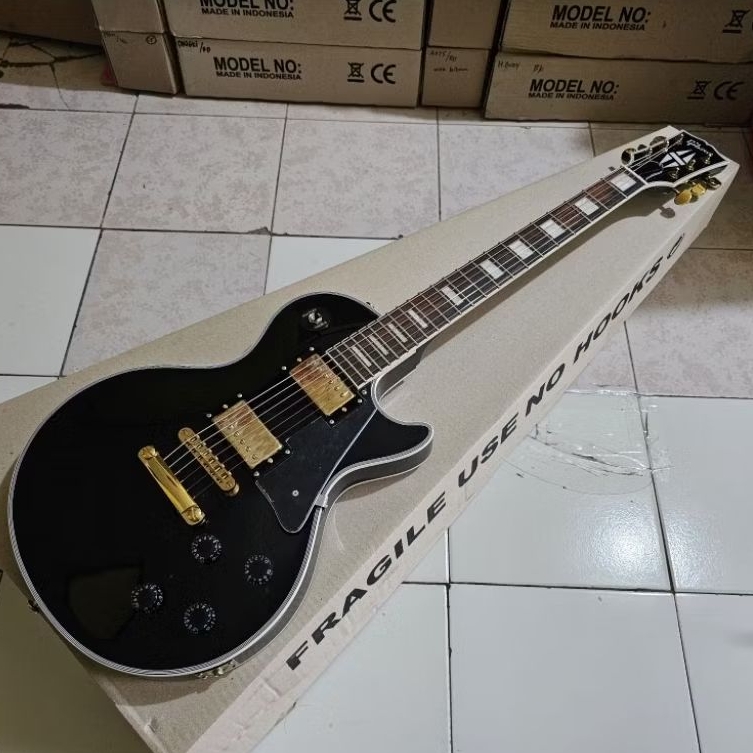 Gibson les paul black beauty custom high quality