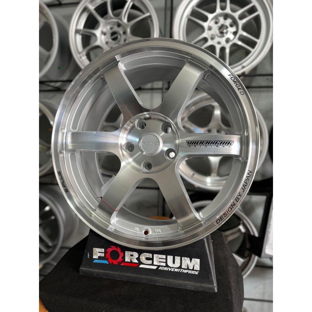 velg te37 r18 full polish 5x114 lebar 8,5 kondisi baru