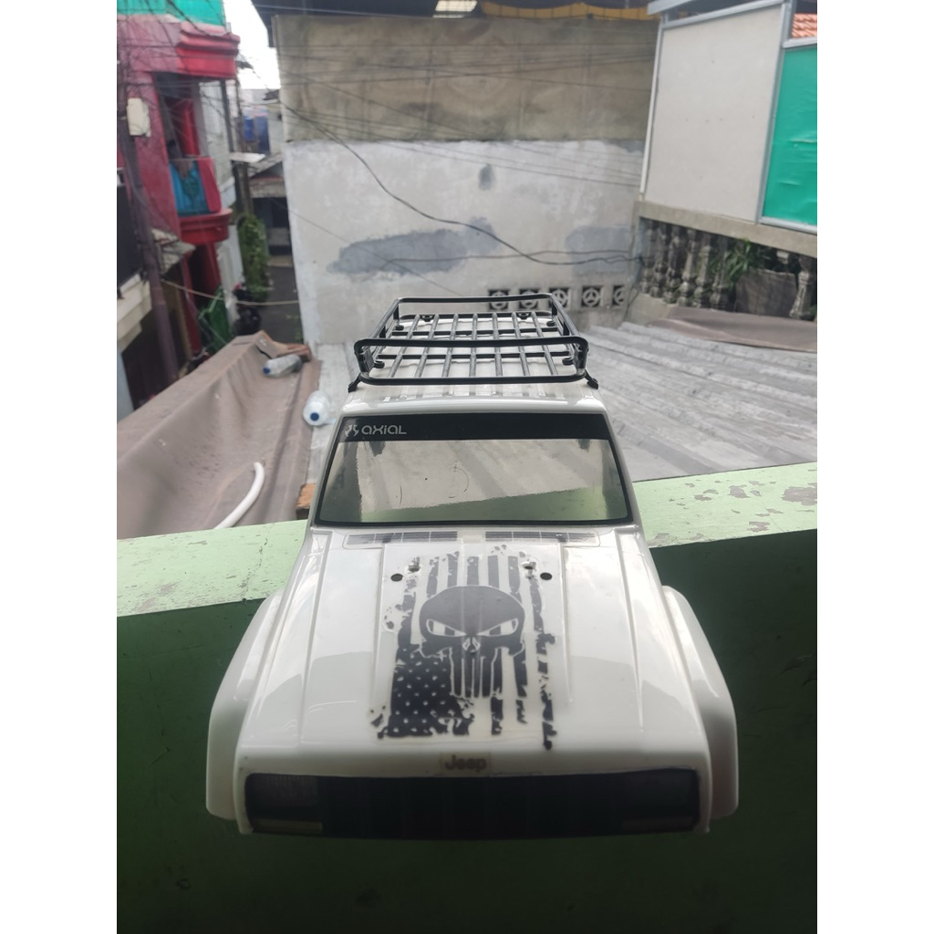 BODY CHEEROKE LEXAN AXIAL WB313 PUTIH