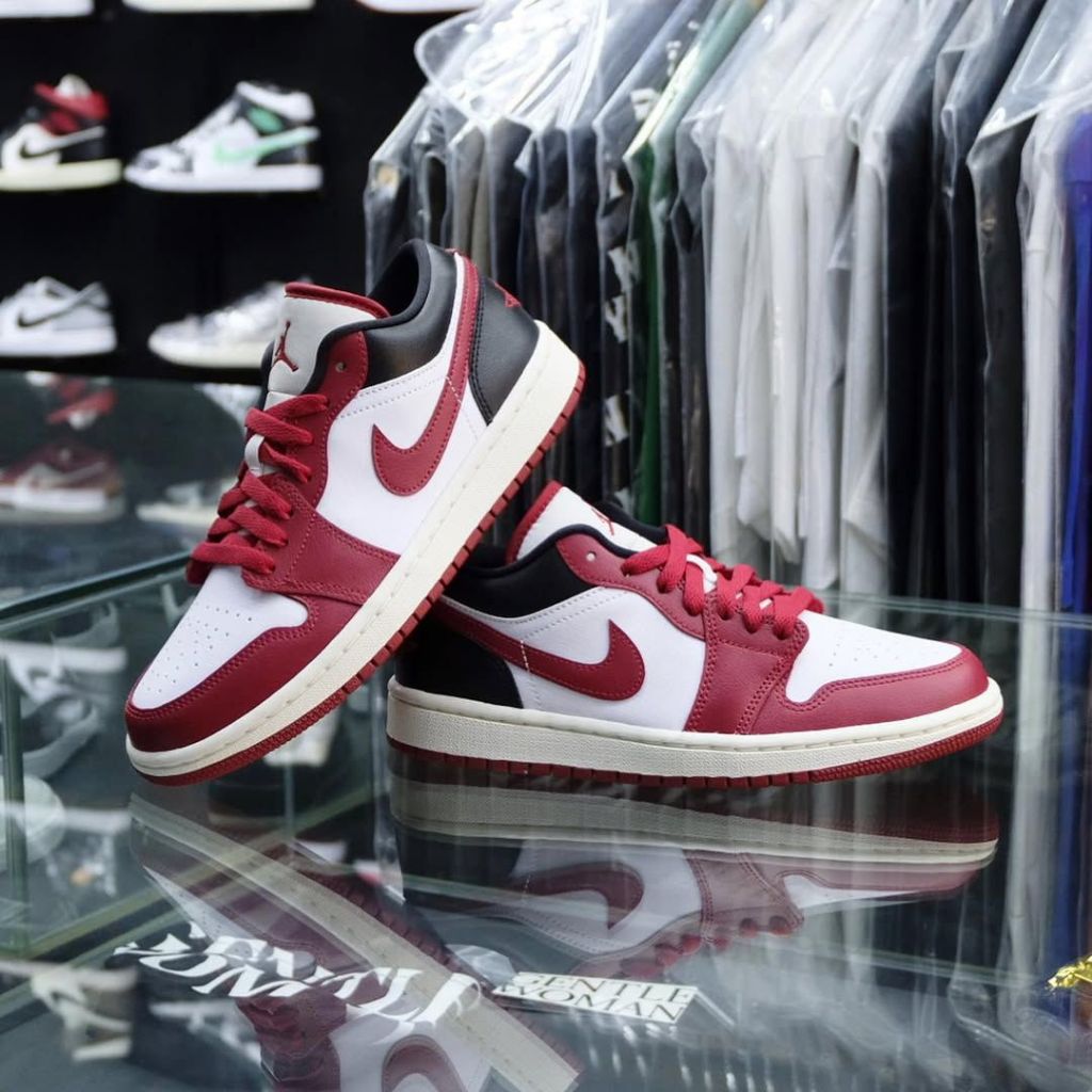 Air jordan 1 low gym red white