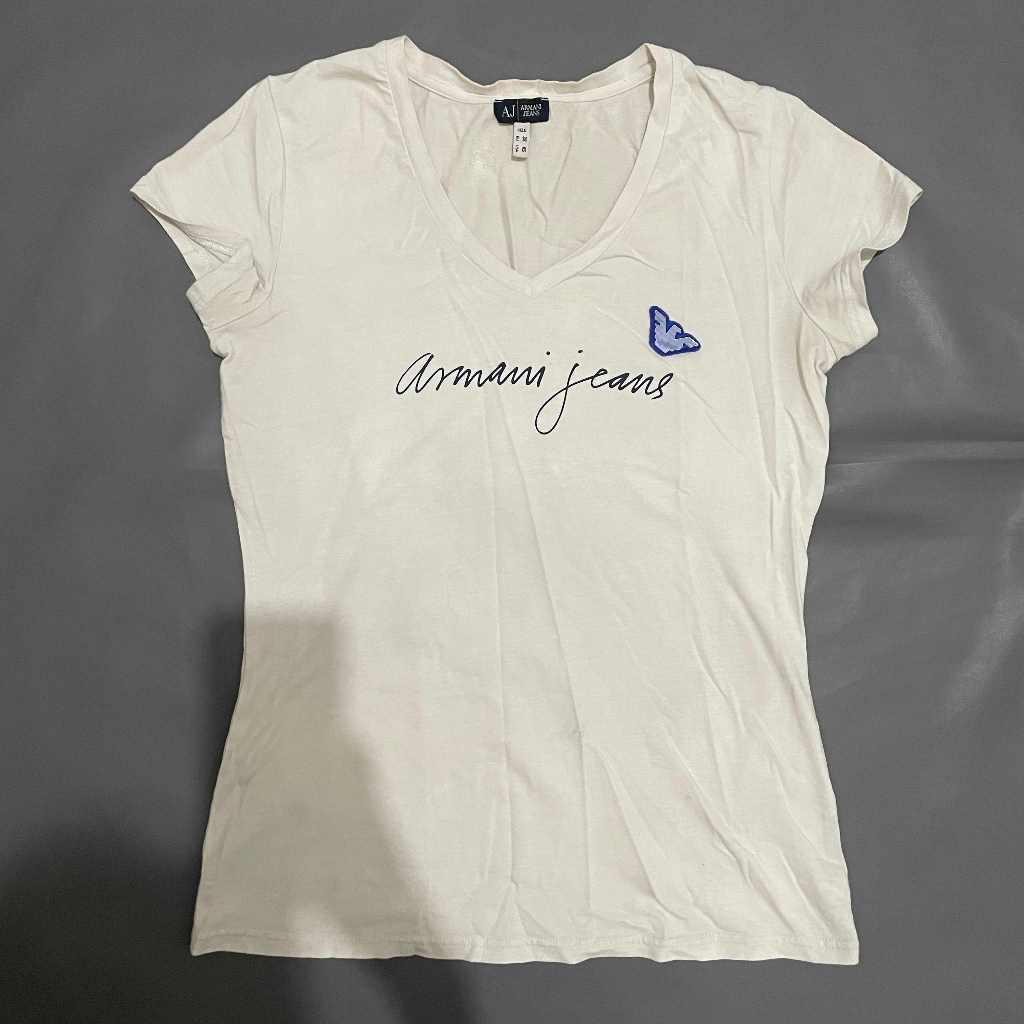 DEWASA A273 (ARMANI JEANS ORI, PRELOVED) Baju Kaos Atasan Leher V Neck Tangan Lengan Pendek Semi Kut