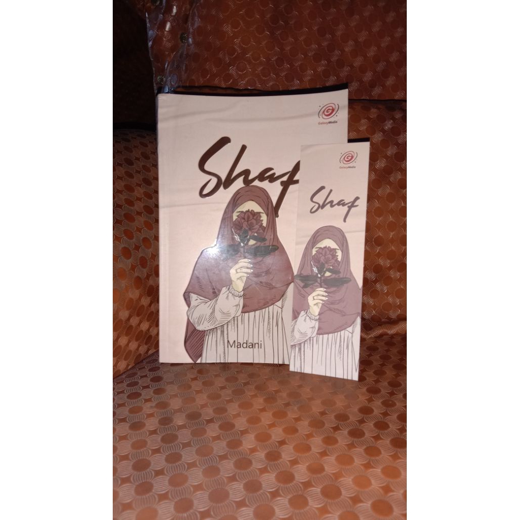 [BACA DESKRIPSI] Preloved Novel Original SHAF - IMA MADANI
