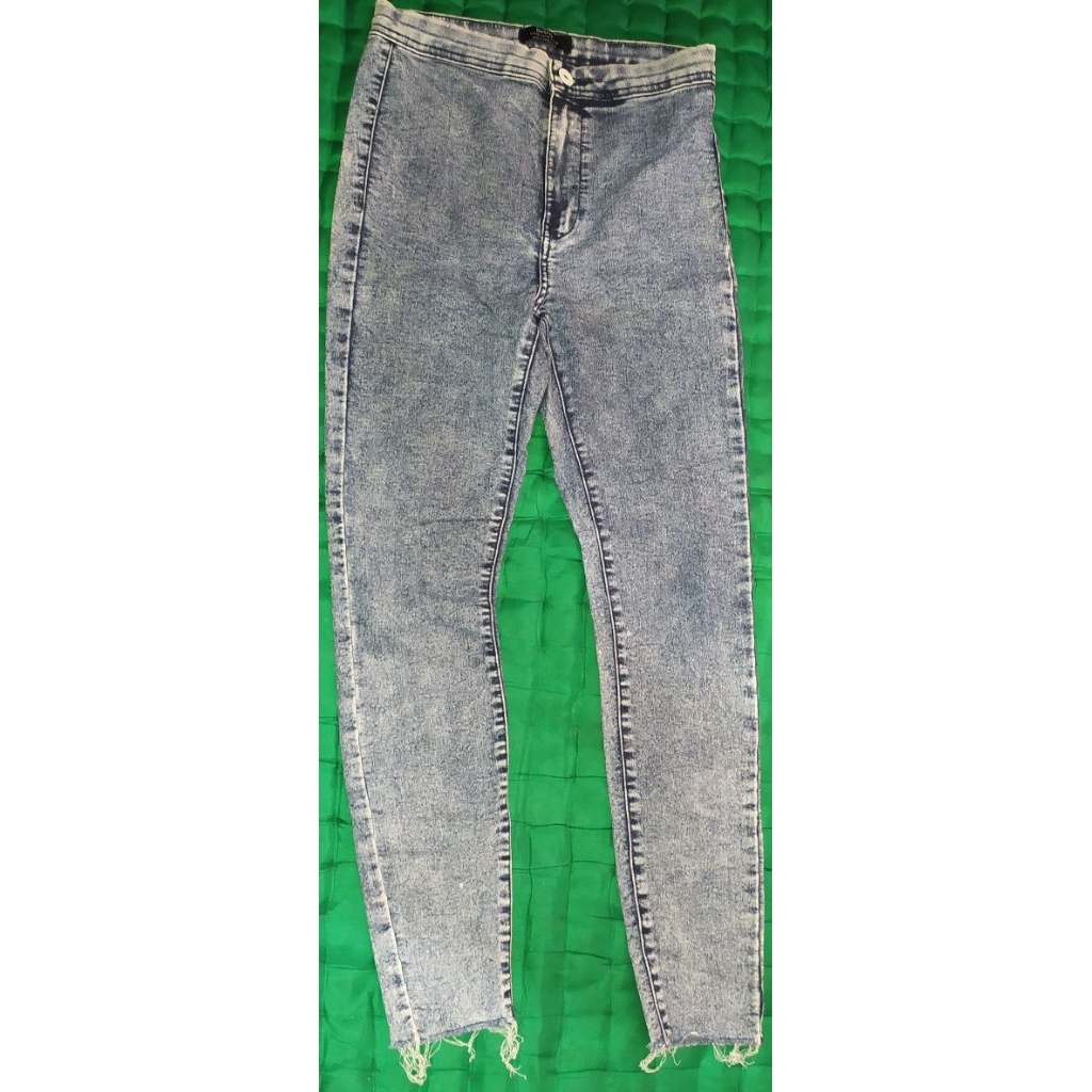 Preloved Bershka Jeans