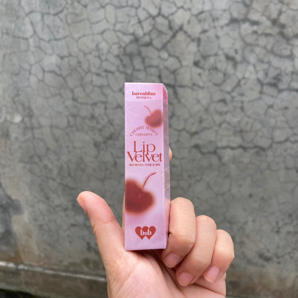 Lip Velvet Barenbliss Bnb 07