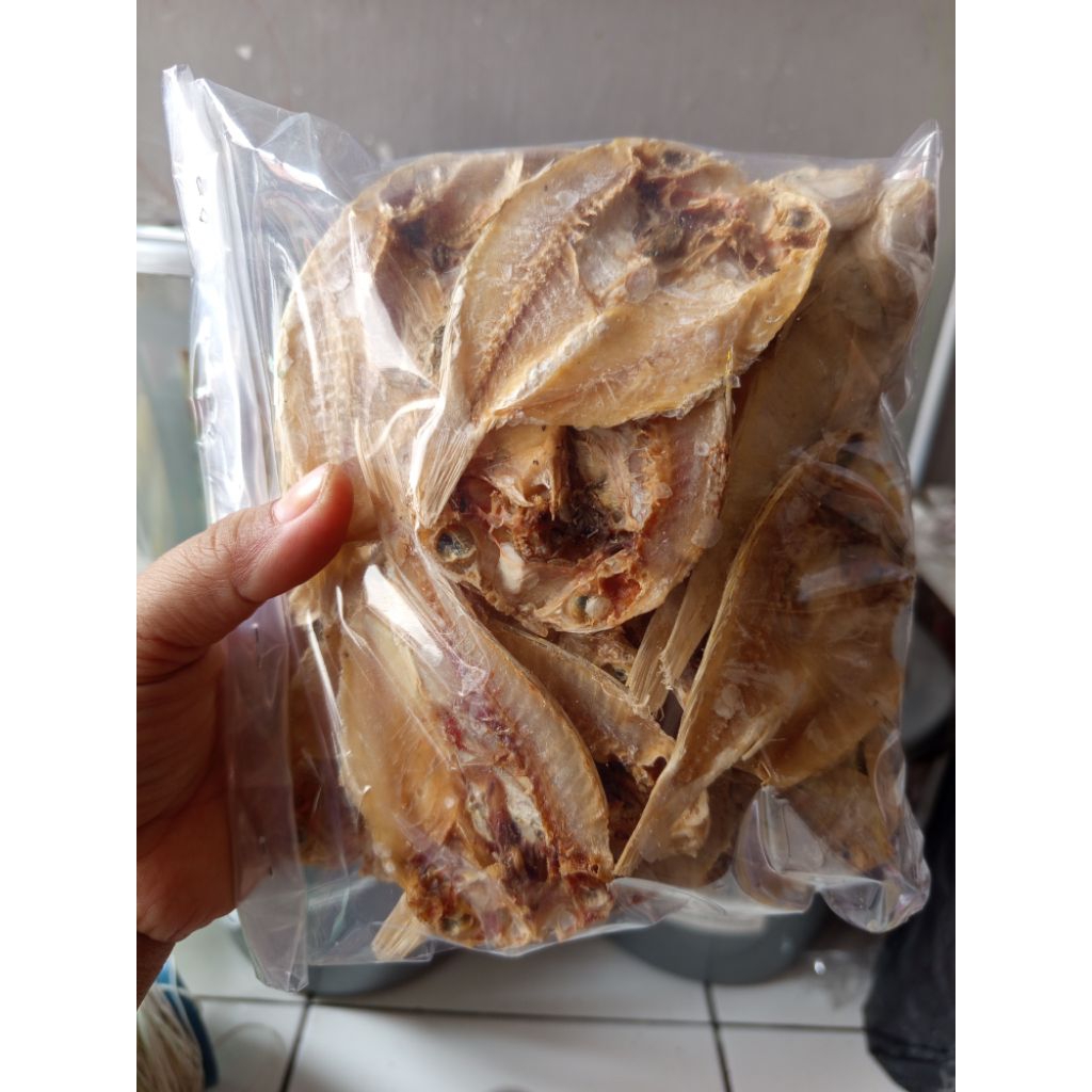 

ikan belah asin fresh masih mentah 250gram kualitas terjamin