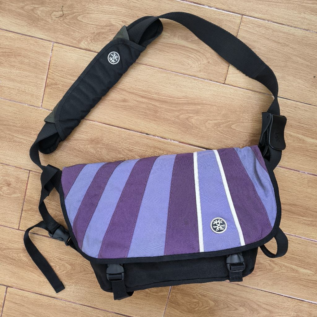 Crumpler The Barney Rustle Blanket