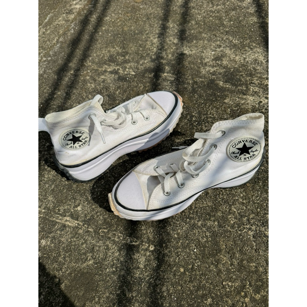 preloved sepatu convers