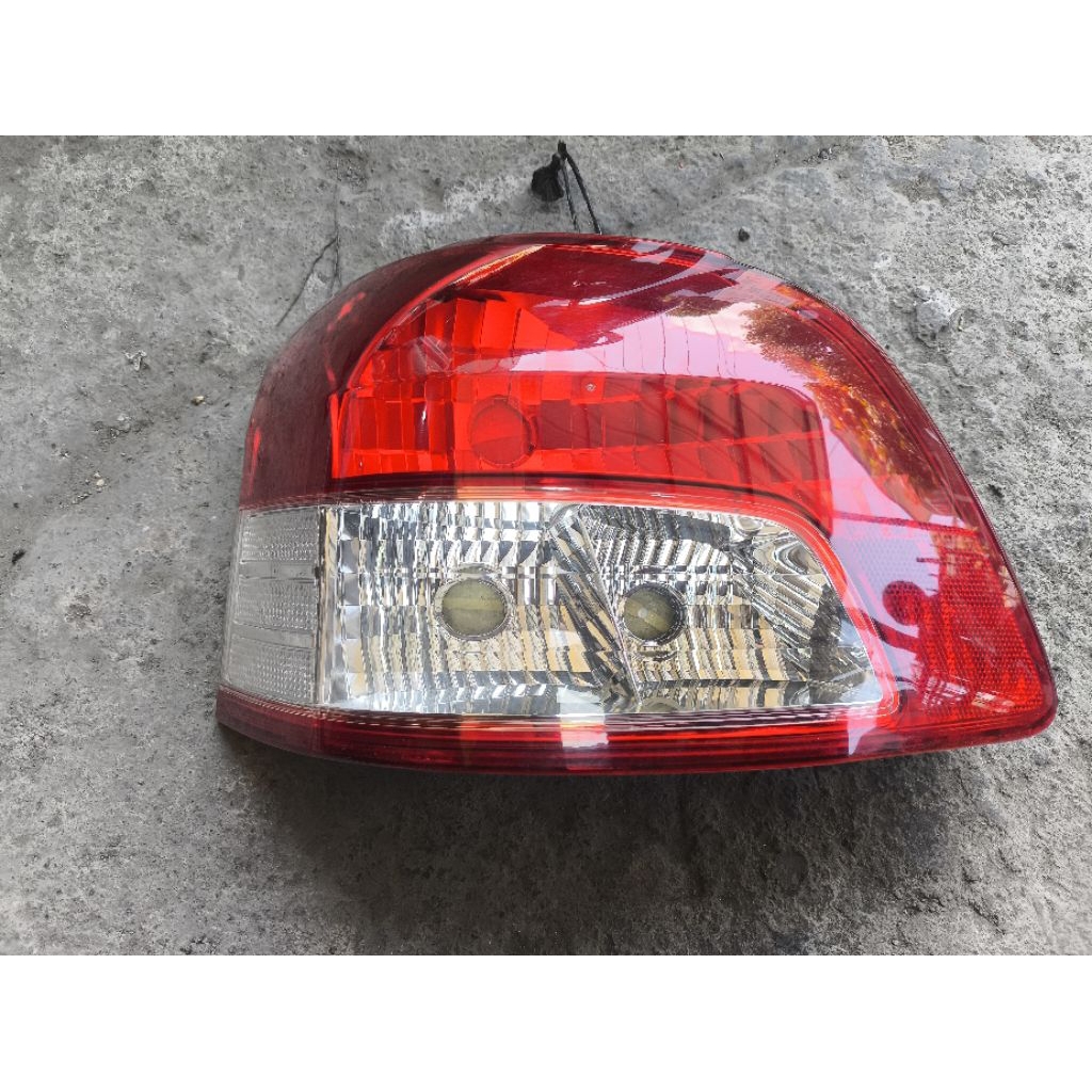 stoplamp vios gen 2