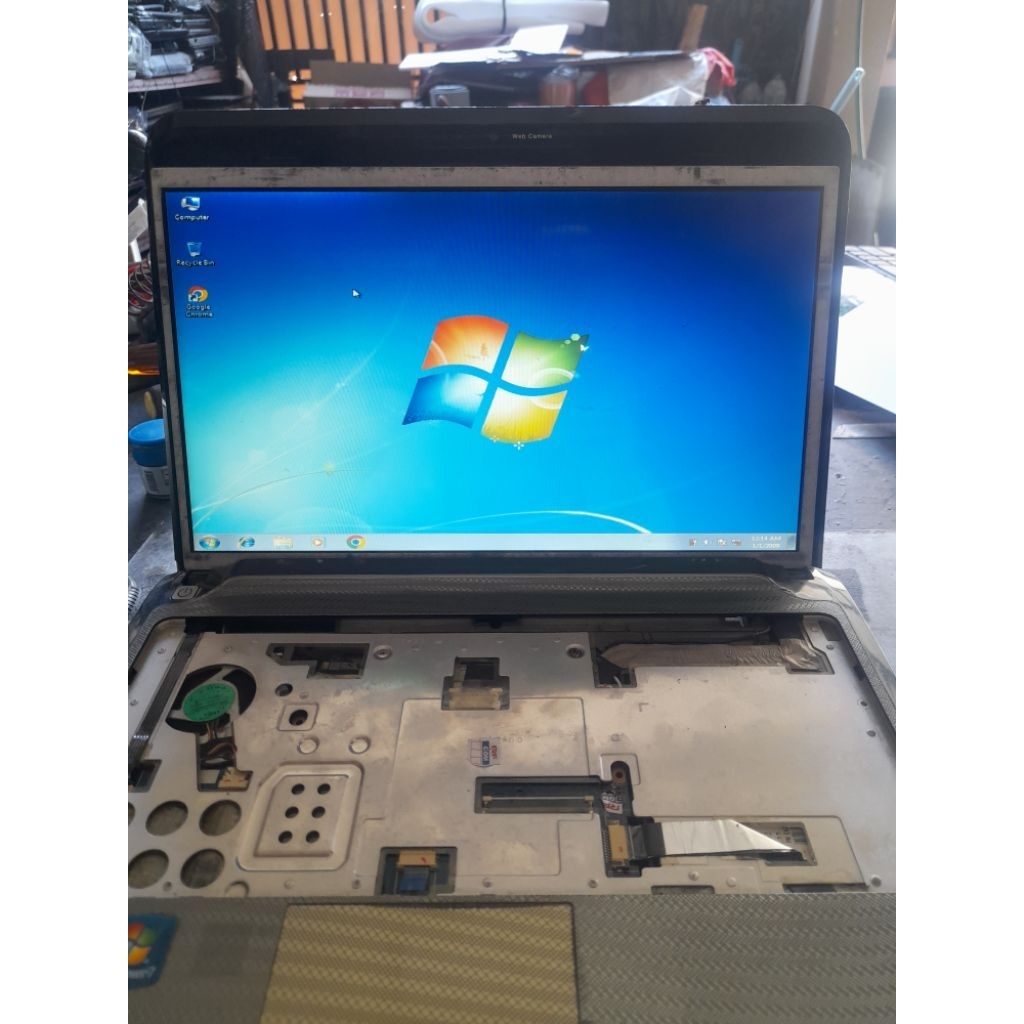 LED LCD LAPTOP 11.6 INCHI TEBAL 40 PIN