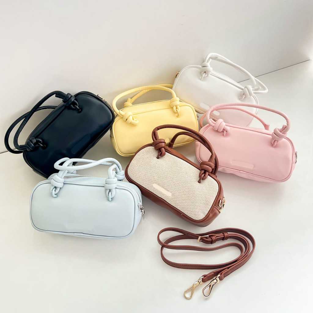 Hand Bag With Long Strap C1775 / Tas Laptop Wanita C1737 / Shoulder Bag C1802 / Shoulder Bag C1081
