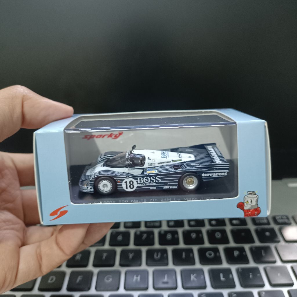 Diecast Spark Sparky 1/64 Porsche 956 Boss no 18 Lemans 24h 1983