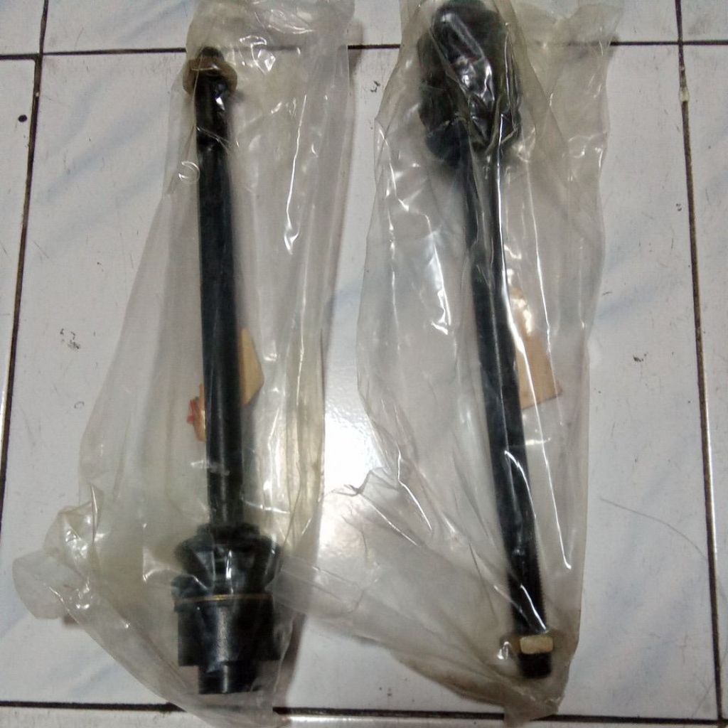 Long Tie Rod Isuzu Panther 2,3 & 2,5 / Set