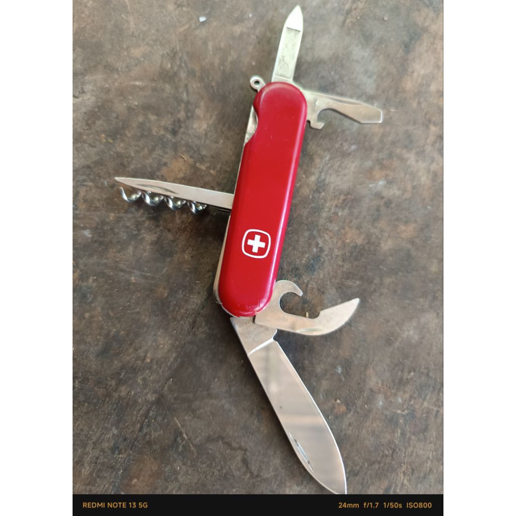 victorinox