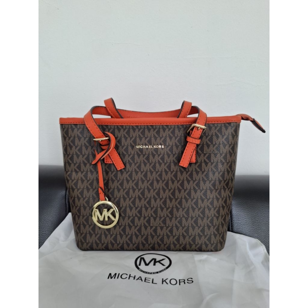 Tas MK Jet Set Travel Tangarine