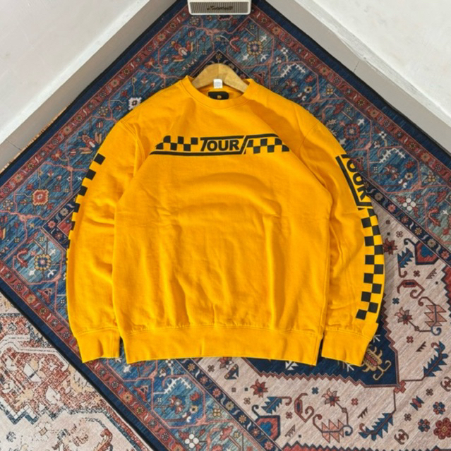 CREWNECK JUSTIN BIEBER SPELLOUT SECOND