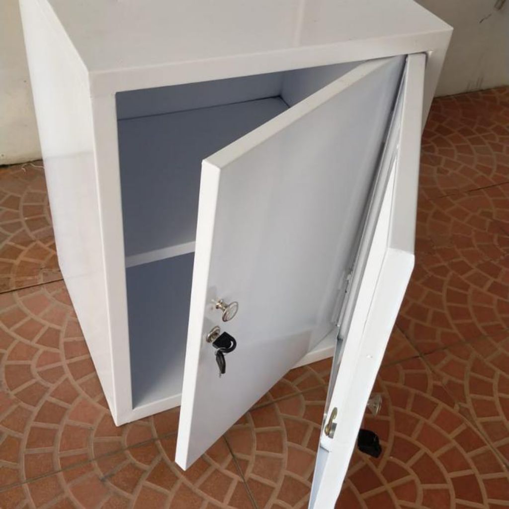 lemari psikotropika alat kesehatan