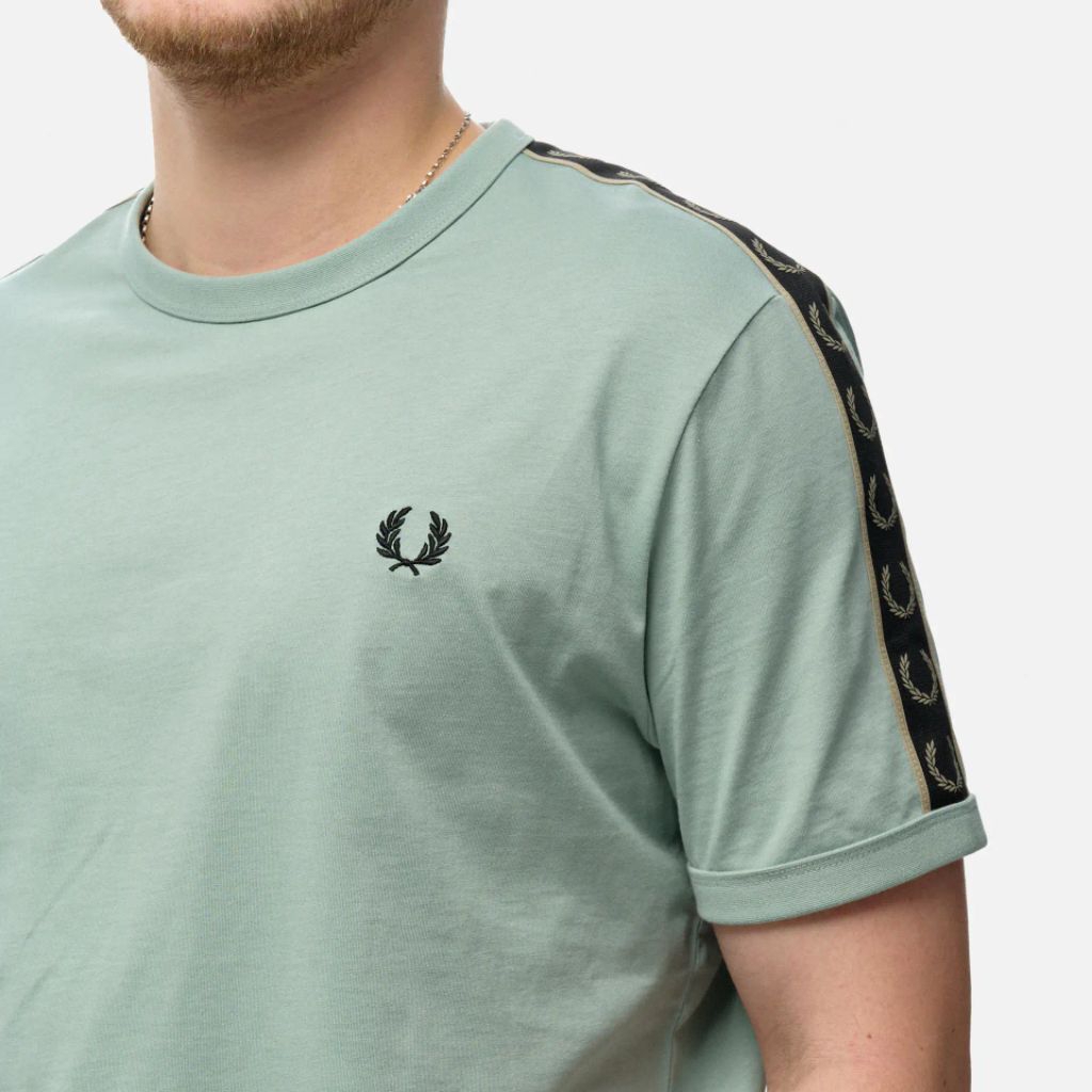 T-SHIRT FRED PERRY TAPED RINGER
