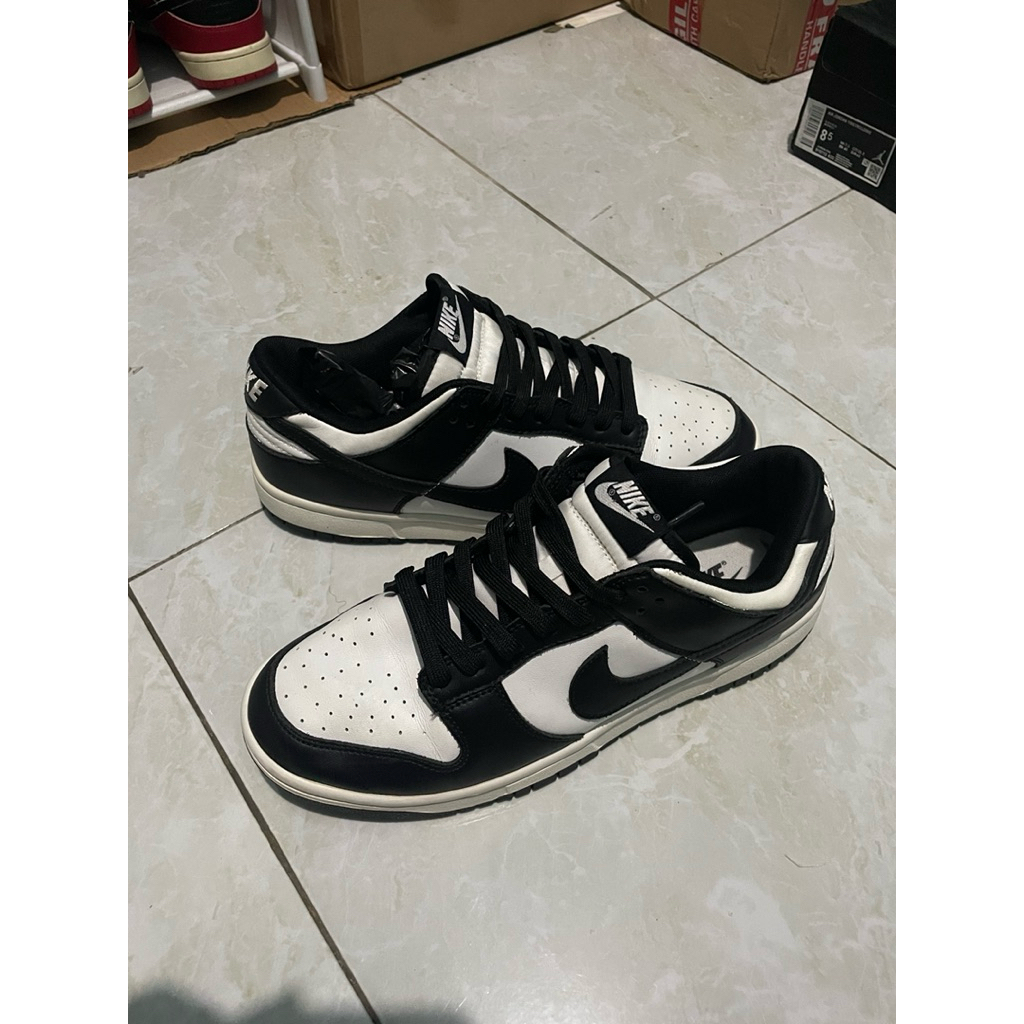 sepatu skate sneakers panda hitam putih dd1391-100 size42.5