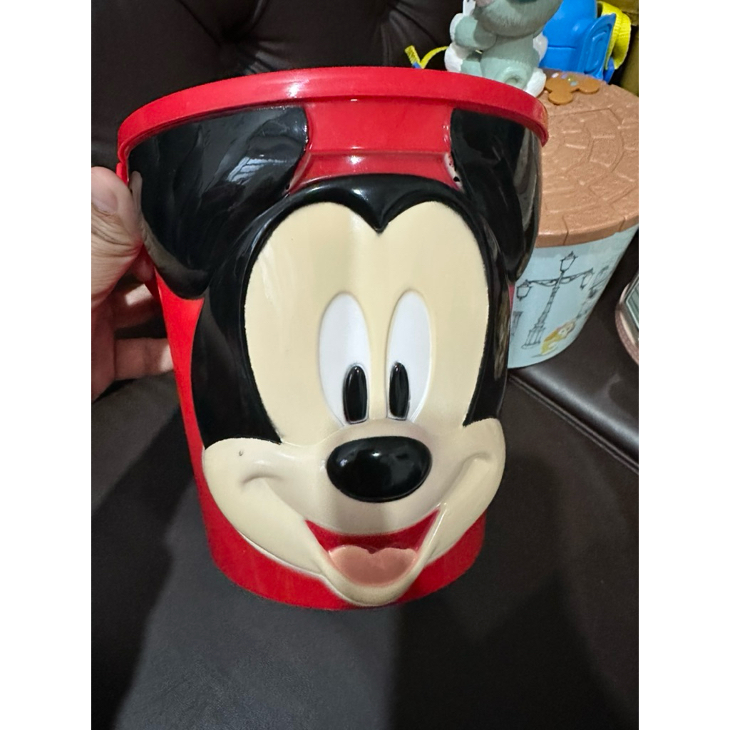 Popcorn bucket Mickey