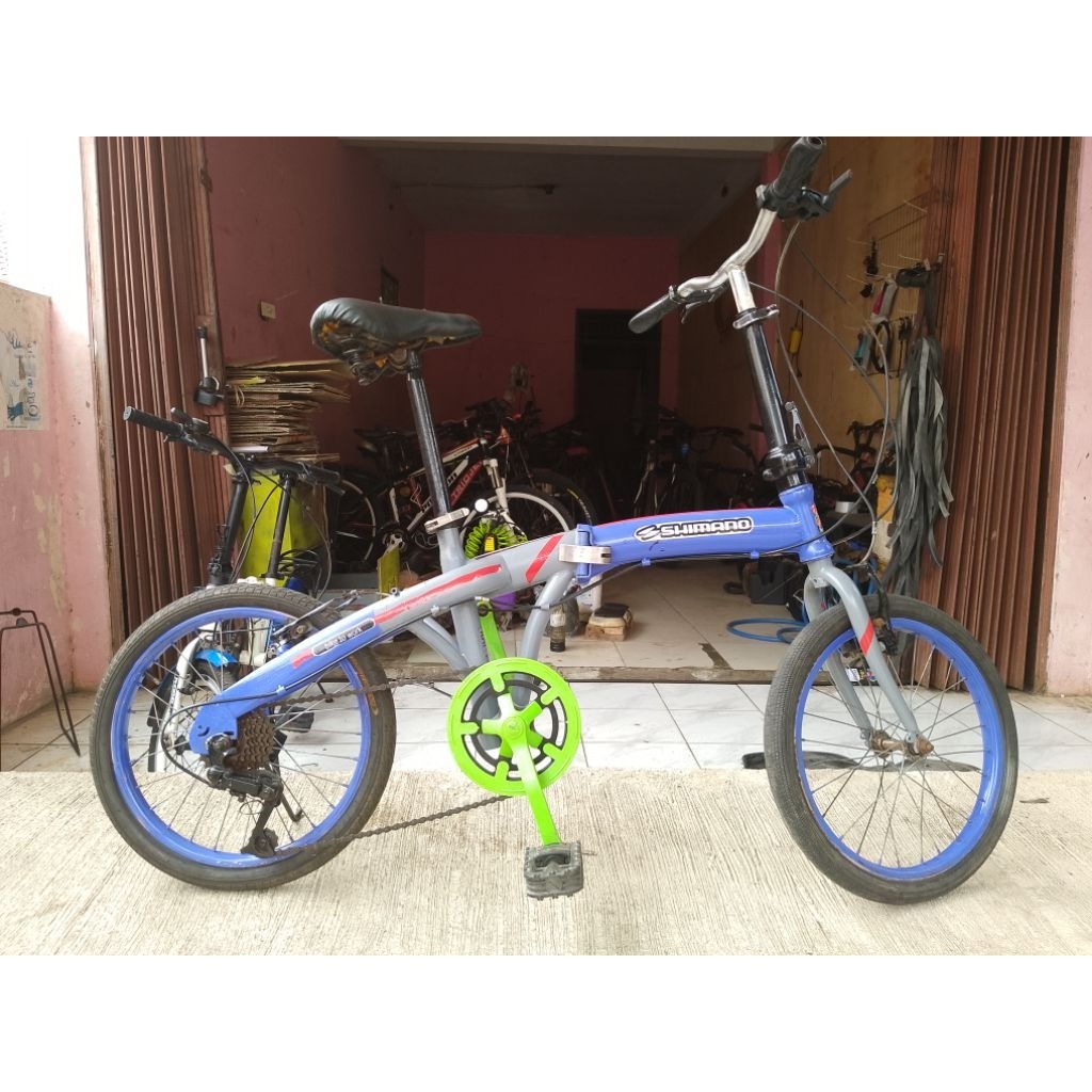 Sepeda Lipat Seken Exotic Repaint UK 18 Inch Speed 6 Siap Pakai