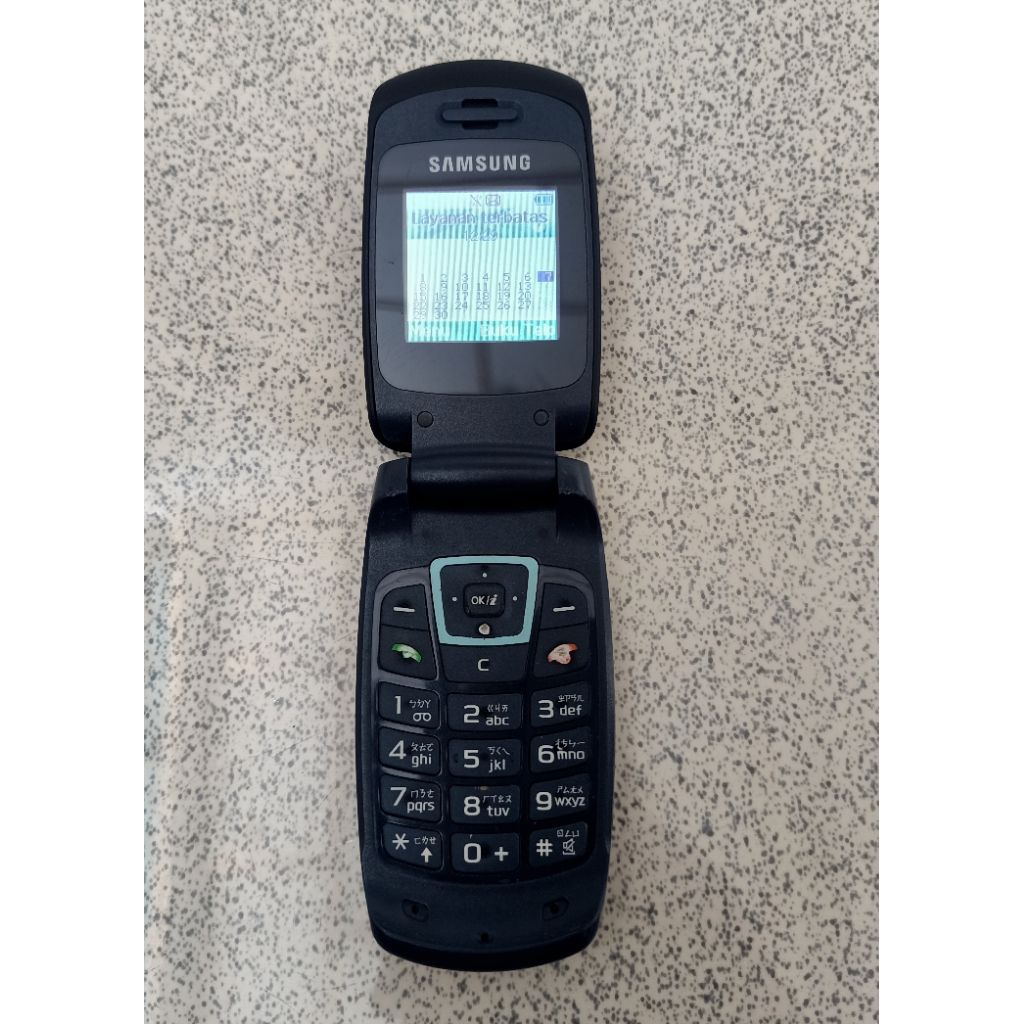 Hp Samsung SGH-C260 Flip Bahan Buat Pajangan