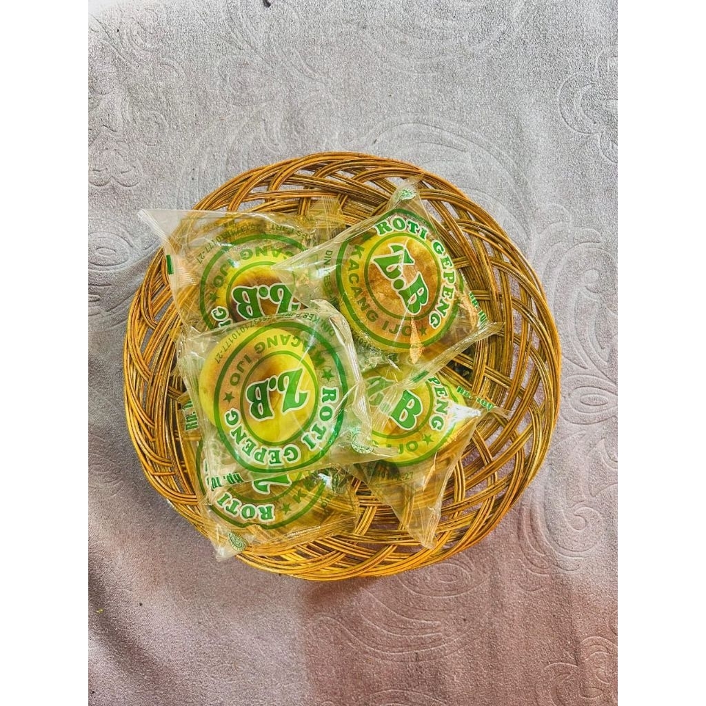 Piring Dari Anyaman Lidi Sawit